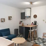 Meuble Tres Cosy A Proximite De Toutes Commodites